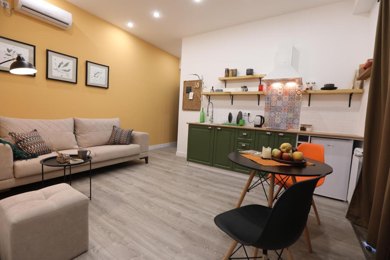 Ferienwohnung Tulip - 1BR - Self Checkin - Garden - BBQ - Netfli# Erivan Exterior foto