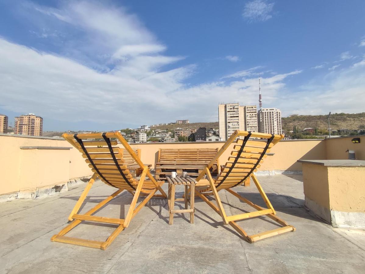 Ferienwohnung Tulip - 1BR - Self Checkin - Garden - BBQ - Netfli# Erivan Exterior foto
