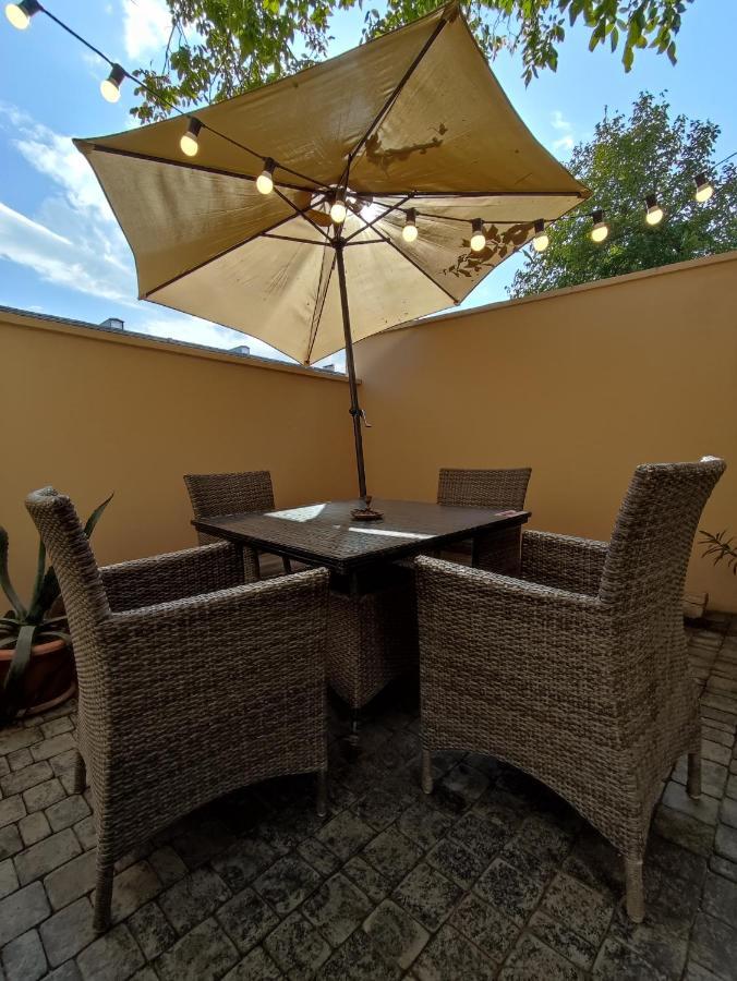 Ferienwohnung Tulip - 1BR - Self Checkin - Garden - BBQ - Netfli# Erivan Exterior foto