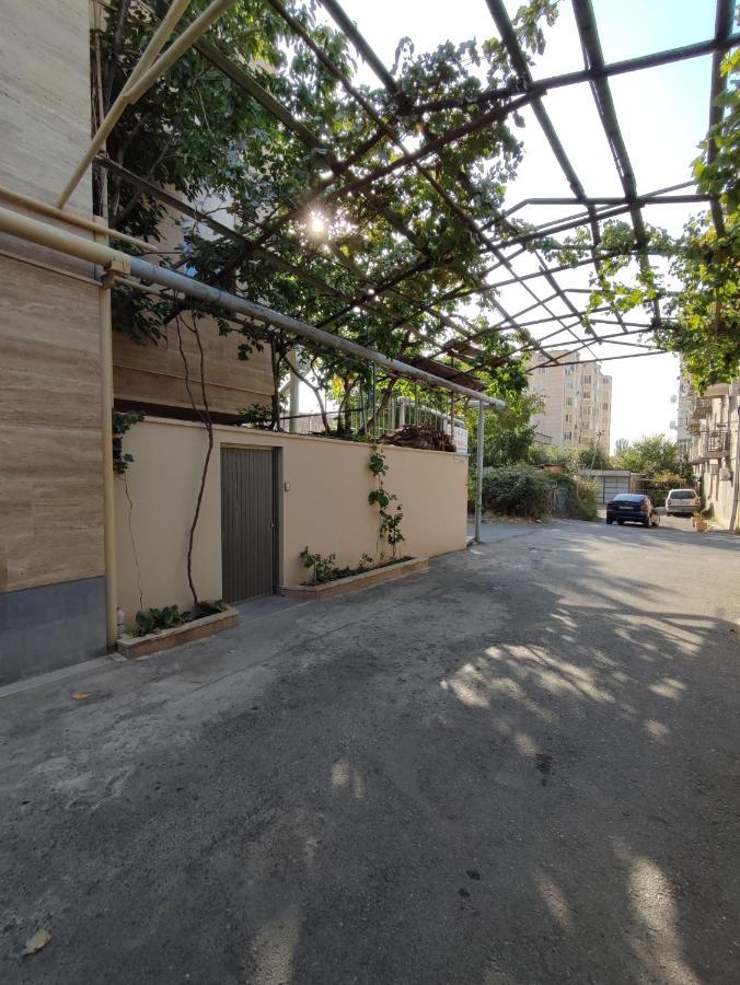 Ferienwohnung Tulip - 1BR - Self Checkin - Garden - BBQ - Netfli# Erivan Exterior foto